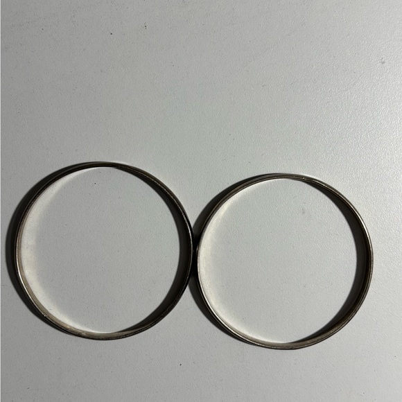 Two vintage silver bangles - Picture 2 of 8